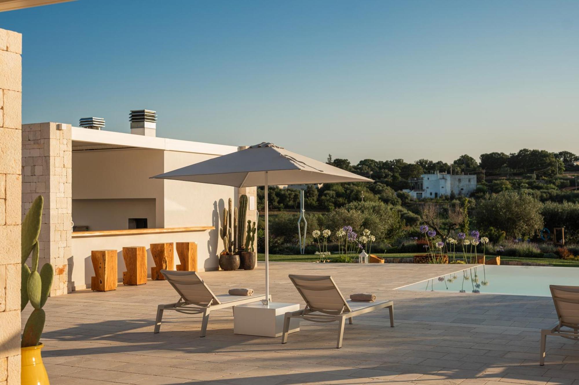 Essenza Relais Contemporaneo Bed & Breakfast Cisternino Exterior photo
