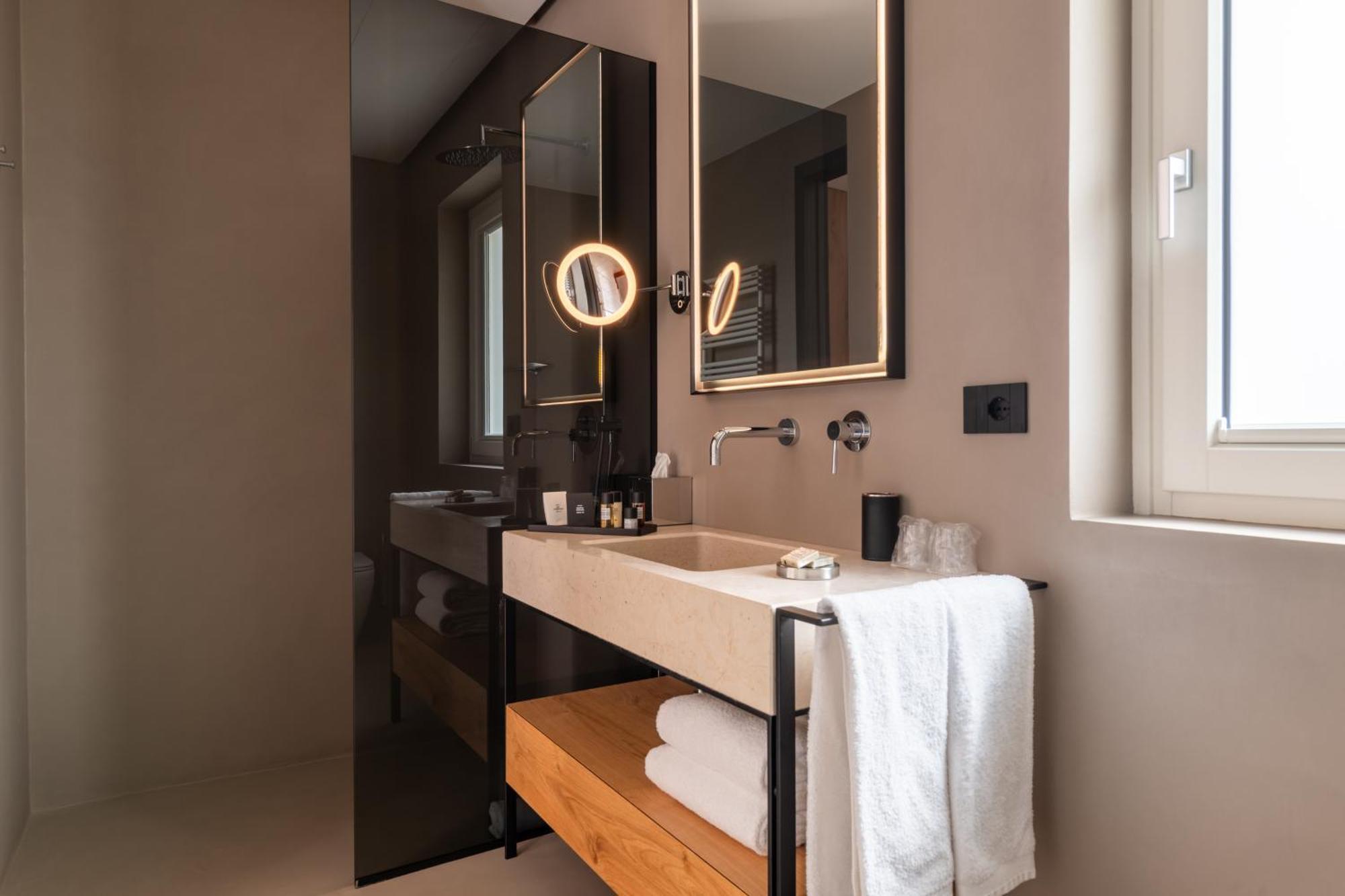Essenza Relais Contemporaneo Bed & Breakfast Cisternino Exterior photo